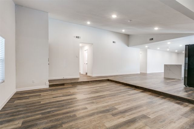 1535 Carnation Drive, Lewisville, TX 75067