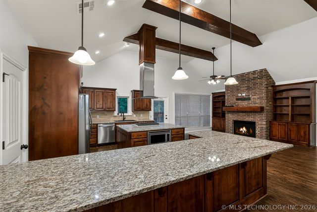 1902 E 370 Road, Talala, OK 74080