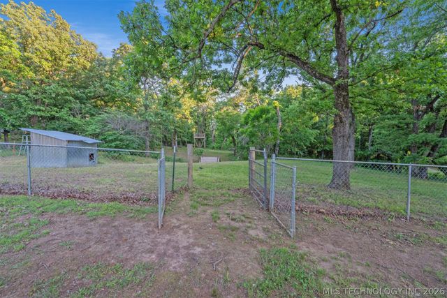 1902 E 370 Road, Talala, OK 74080