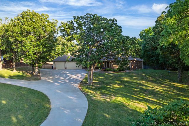 1902 E 370 Road, Talala, OK 74080