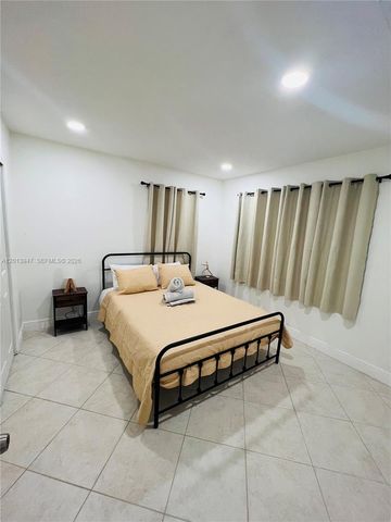 280 NW 55th St 282, Miami, FL 33127