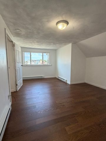22 Porter St 2, Malden, MA 02148