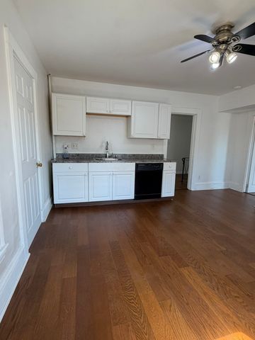 22 Porter St 2, Malden, MA 02148