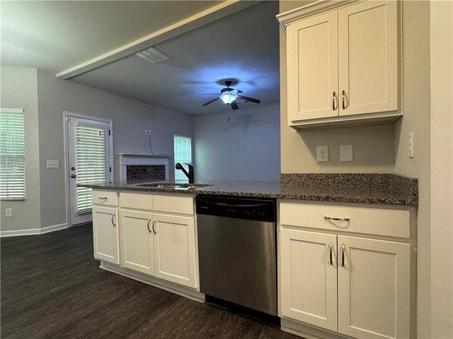 98 Baywood Way, Hiram, GA 30141