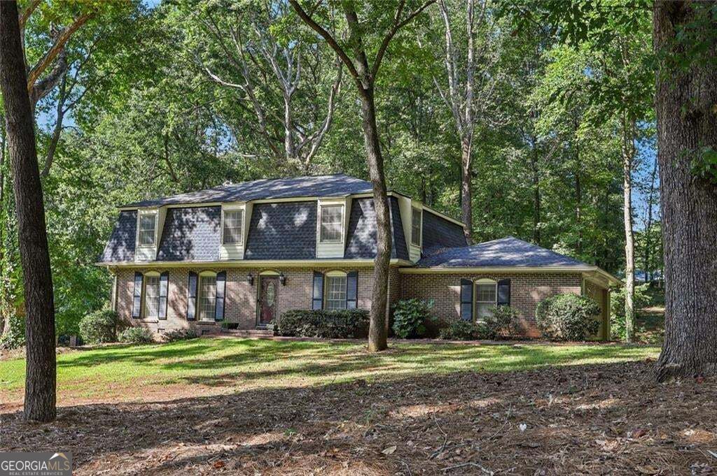 4988 Mountclaire Road, Stone Mountain, GA 30087 — photo 2