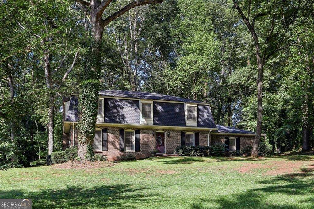 4988 Mountclaire Road, Stone Mountain, GA 30087 — photo 4