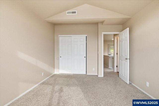 541 Inverness Dr SE, Salem, OR 97306