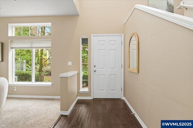 541 Inverness Dr SE, Salem, OR 97306