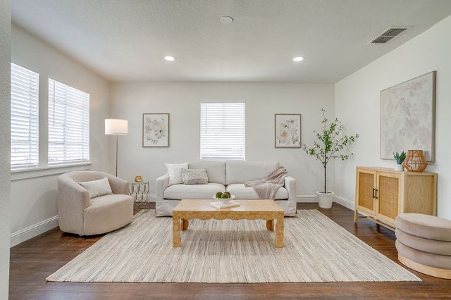 4413 Wellesley Avenue, Fort Worth, TX 76107