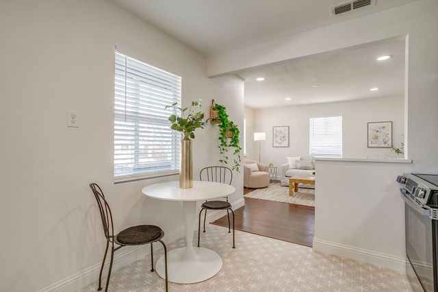 4413 Wellesley Avenue, Fort Worth, TX 76107