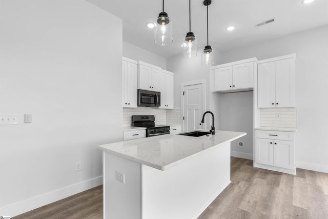 2019 Meadow Glen Court, Chesnee, SC 29323