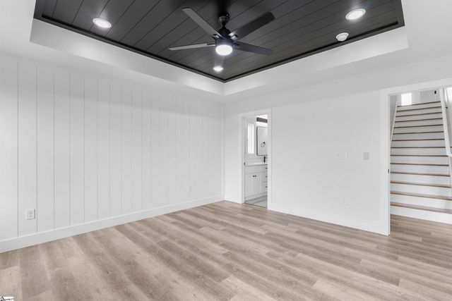 2019 Meadow Glen Court, Chesnee, SC 29323