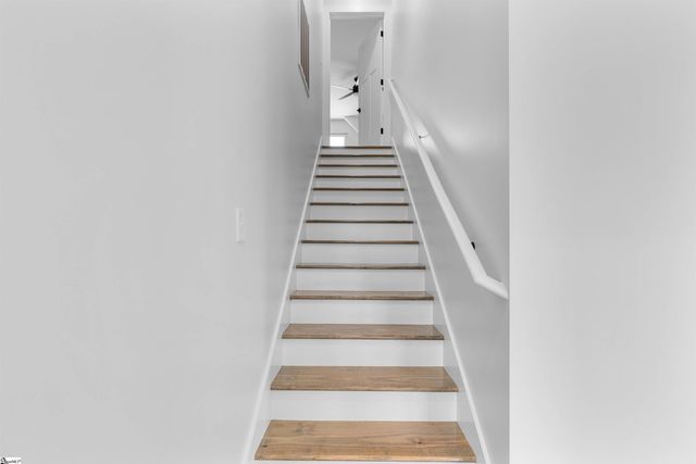 2019 Meadow Glen Court, Chesnee, SC 29323