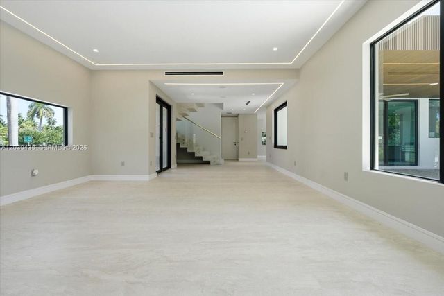1380 Hollywood Blvd, Hollywood, FL 33019