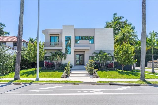 1380 Hollywood Blvd, Hollywood, FL 33019