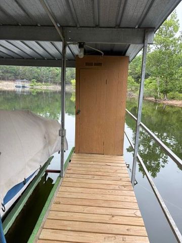 139 Lakeshore Drive, Kimberling City, MO 65686
