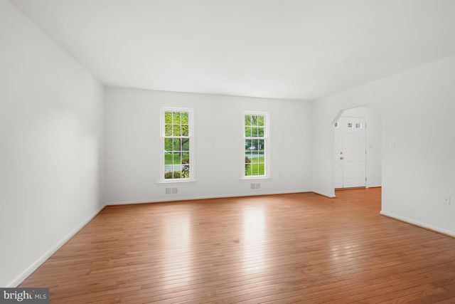 16528 GEORGE WASHINGTON DR, Rockville, MD 20853