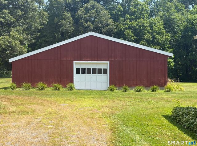 1130-R Blue Hills Avenue, Bloomfield, CT 06002
