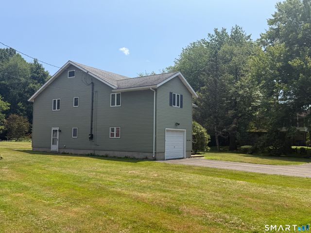 1130-R Blue Hills Avenue, Bloomfield, CT 06002