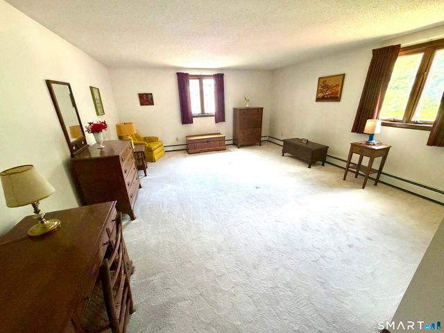 1130-R Blue Hills Avenue, Bloomfield, CT 06002