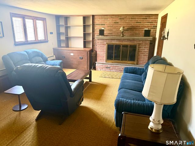 1130-R Blue Hills Avenue, Bloomfield, CT 06002