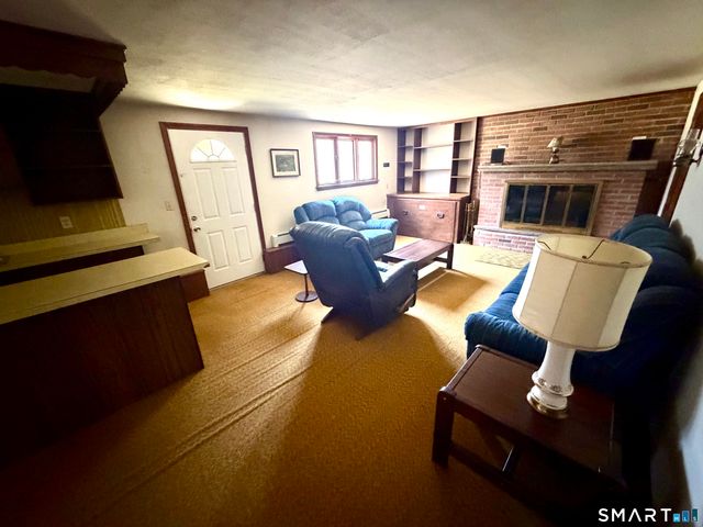 1130-R Blue Hills Avenue, Bloomfield, CT 06002
