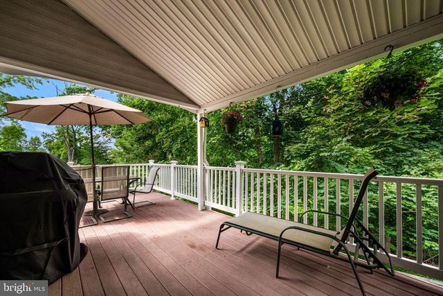 2169 HARTS LN, Conshohocken, PA 19428
