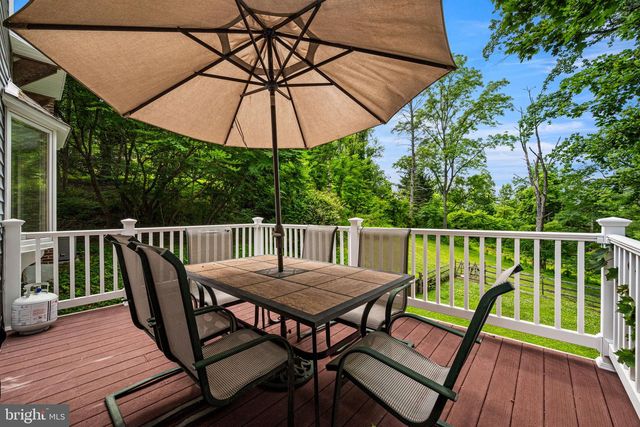 2169 HARTS LN, Conshohocken, PA 19428