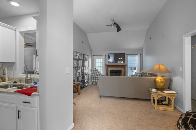 520 Oakmont Dr, NW, Clarksville, TN 37042