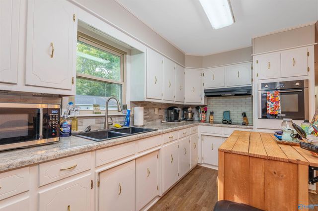 229 Mary Lee Drive, Florence, AL 35634