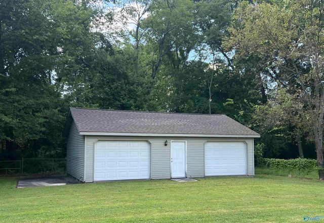 229 Mary Lee Drive, Florence, AL 35634