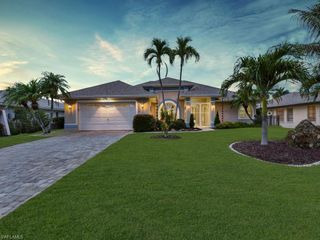 5204 SW 3rd AVE, Cape Coral, FL 33914