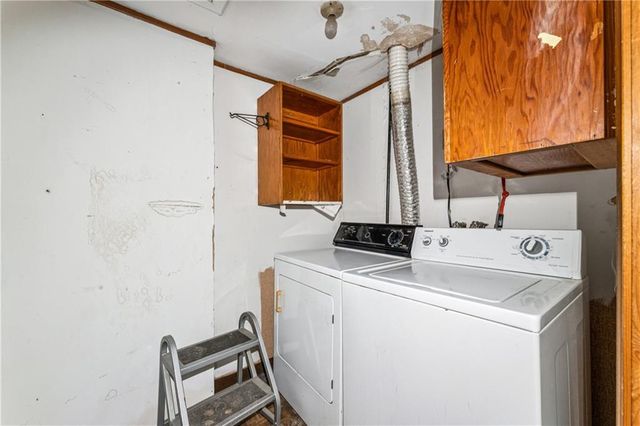 725 N Hamilton Street, Olathe, KS 66061