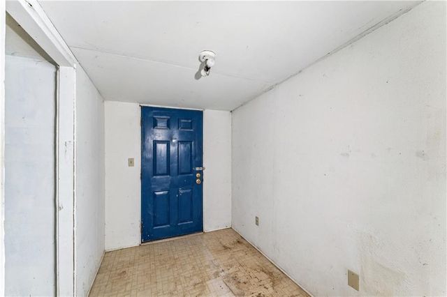 725 N Hamilton Street, Olathe, KS 66061