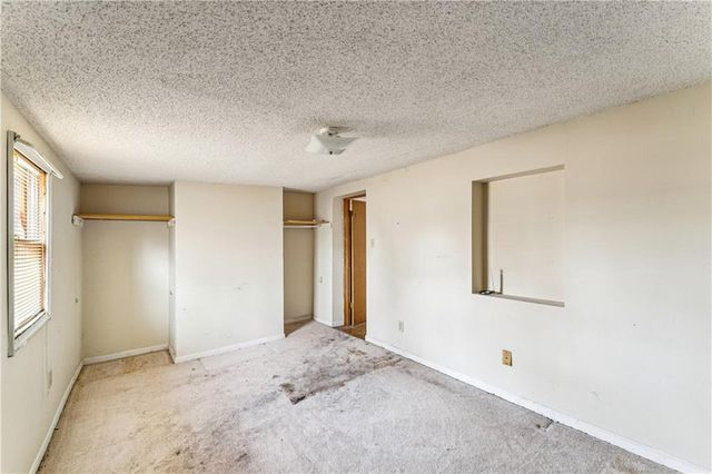 725 N Hamilton Street, Olathe, KS 66061