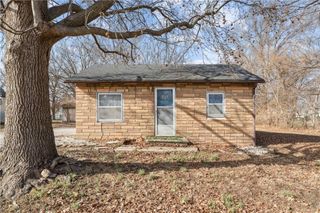 725 N Hamilton Street, Olathe, KS 66061