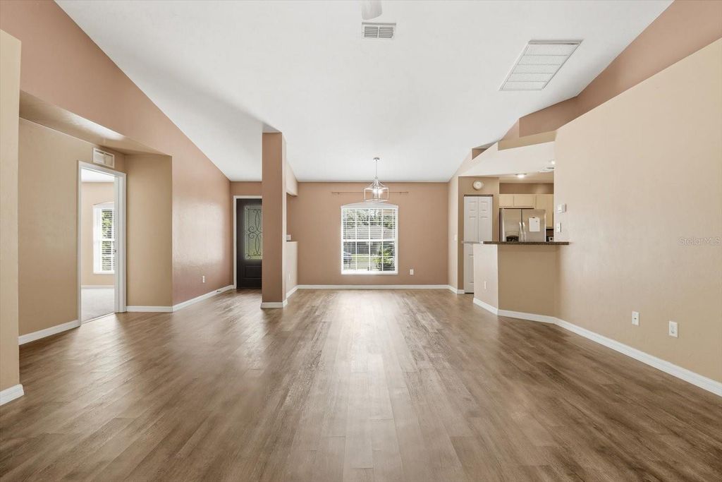 Image 8 of property listing at 7672 N CRICKET DRIVE, Citrus Springs, FL 34434