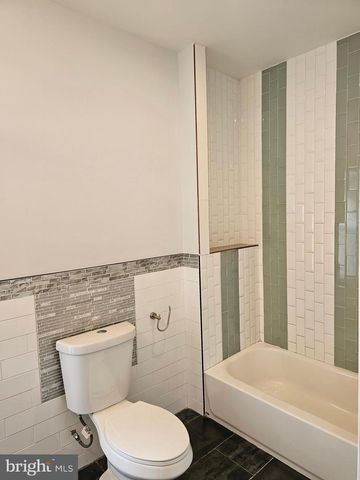 2100 CROSS ST, Philadelphia, PA 19146