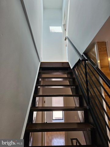 2100 CROSS ST, Philadelphia, PA 19146