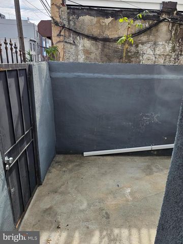 2100 CROSS ST, Philadelphia, PA 19146