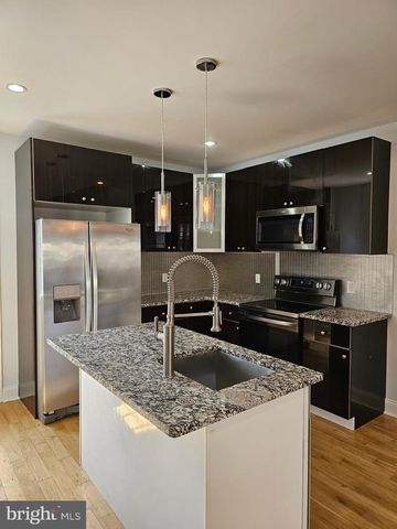 2100 CROSS ST, Philadelphia, PA 19146