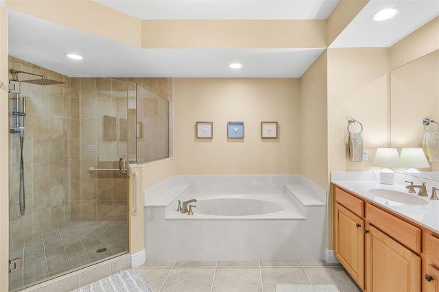 3321 SUNSET KEY CIRCLE 508, Punta Gorda, FL 33955