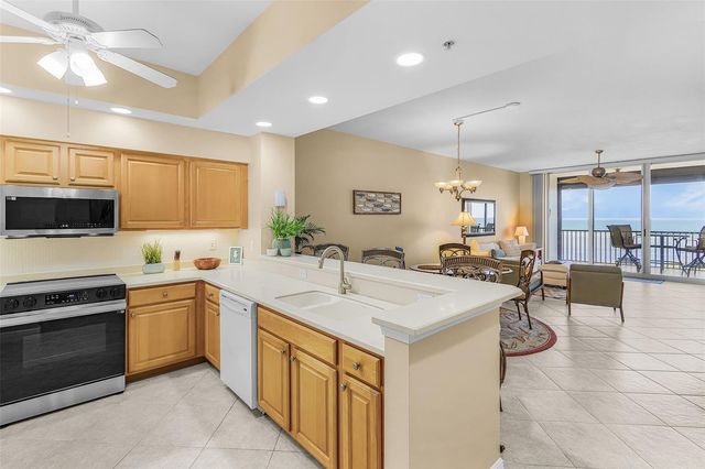 3321 SUNSET KEY CIRCLE 508, Punta Gorda, FL 33955