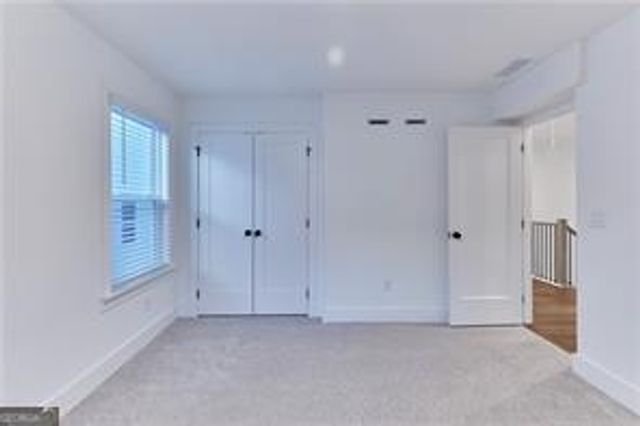 648 Avondale Park Circle, Decatur, GA 30032