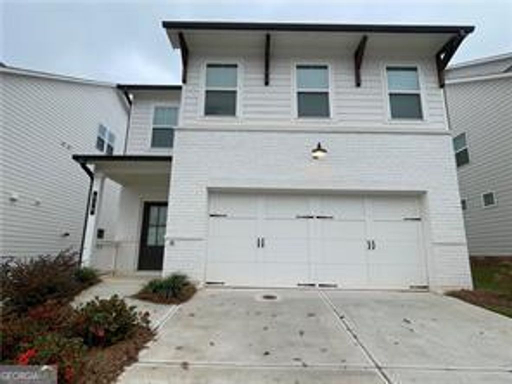 648 Avondale Park Circle, Decatur, GA 30032