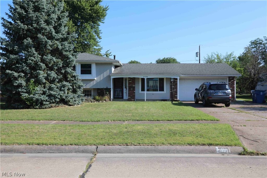 2200 W 37th Street, Lorain, OH 44053
