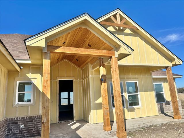 1017 Sabrina Court, Weatherford, TX 76085