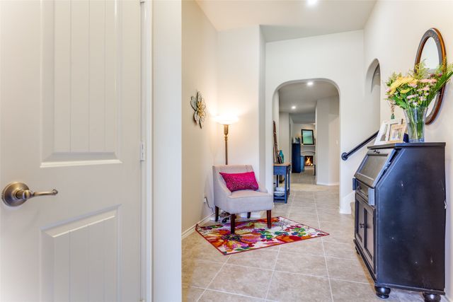 5801 Loveland Drive, Denton, TX 76208