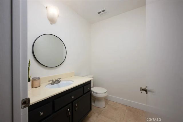 13981 Berkenham, Westminster, CA 92683