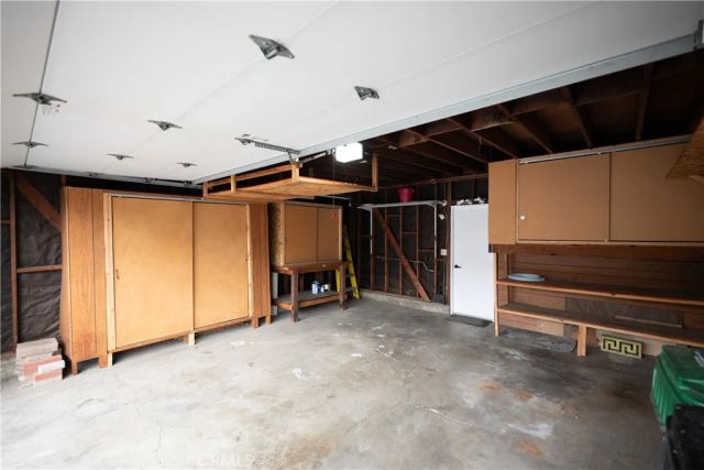 13981 Berkenham, Westminster, CA 92683